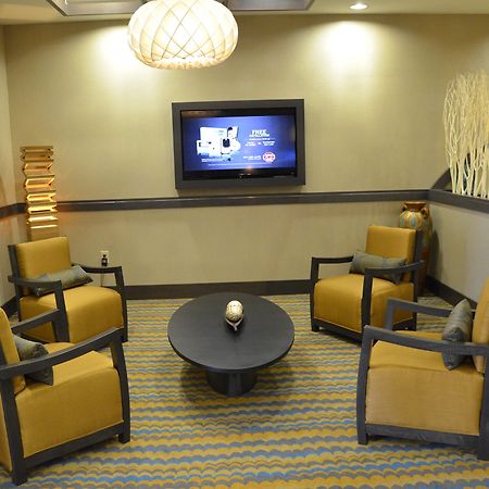 Holiday Inn Express Hotel & Suites Goldsboro - Base Area By Ihg Exterior photo