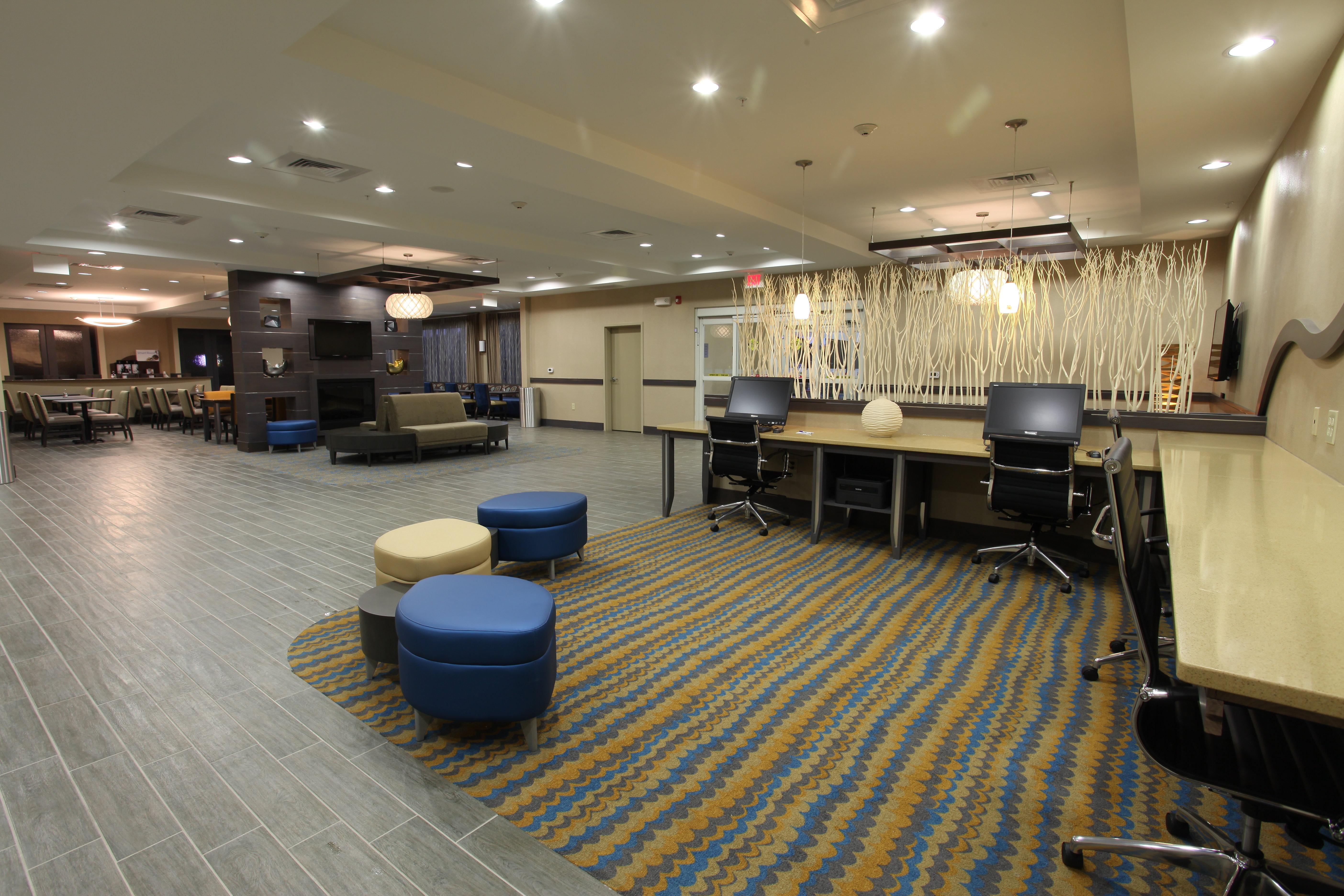 Holiday Inn Express Hotel & Suites Goldsboro - Base Area By Ihg Exterior photo